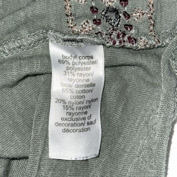 Maurices Womens Embroidered Short Sleeve Peplum Top Size 1 Green Lace Accents - Picture 4 of 9